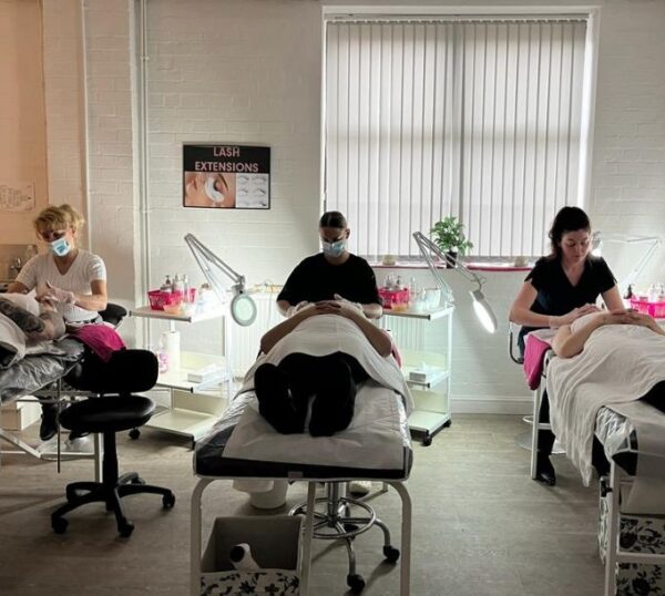 Facial training class in progress